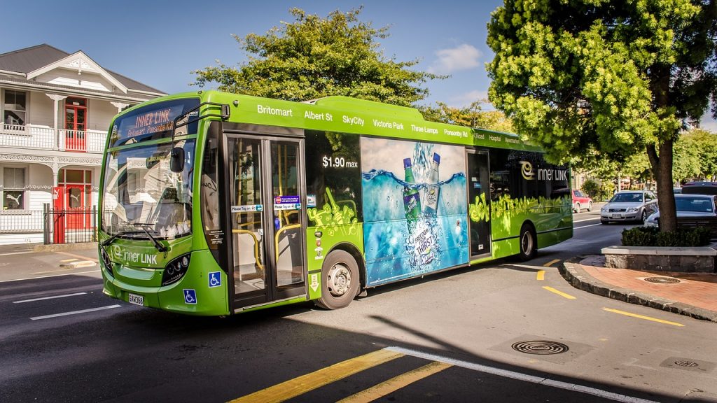Gdzie wynająć bus na wesele?